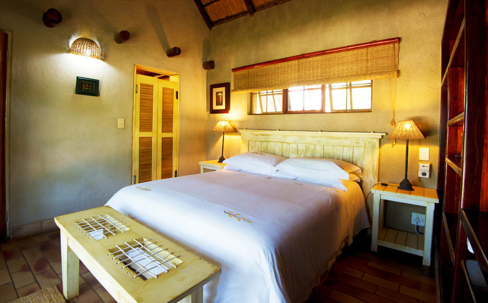 Indlovu River Lodge Karongwe Game Reserve Exterior photo