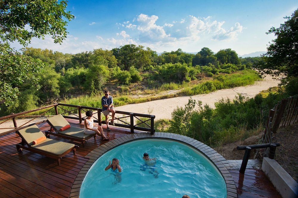 Indlovu River Lodge Karongwe Game Reserve Exterior photo