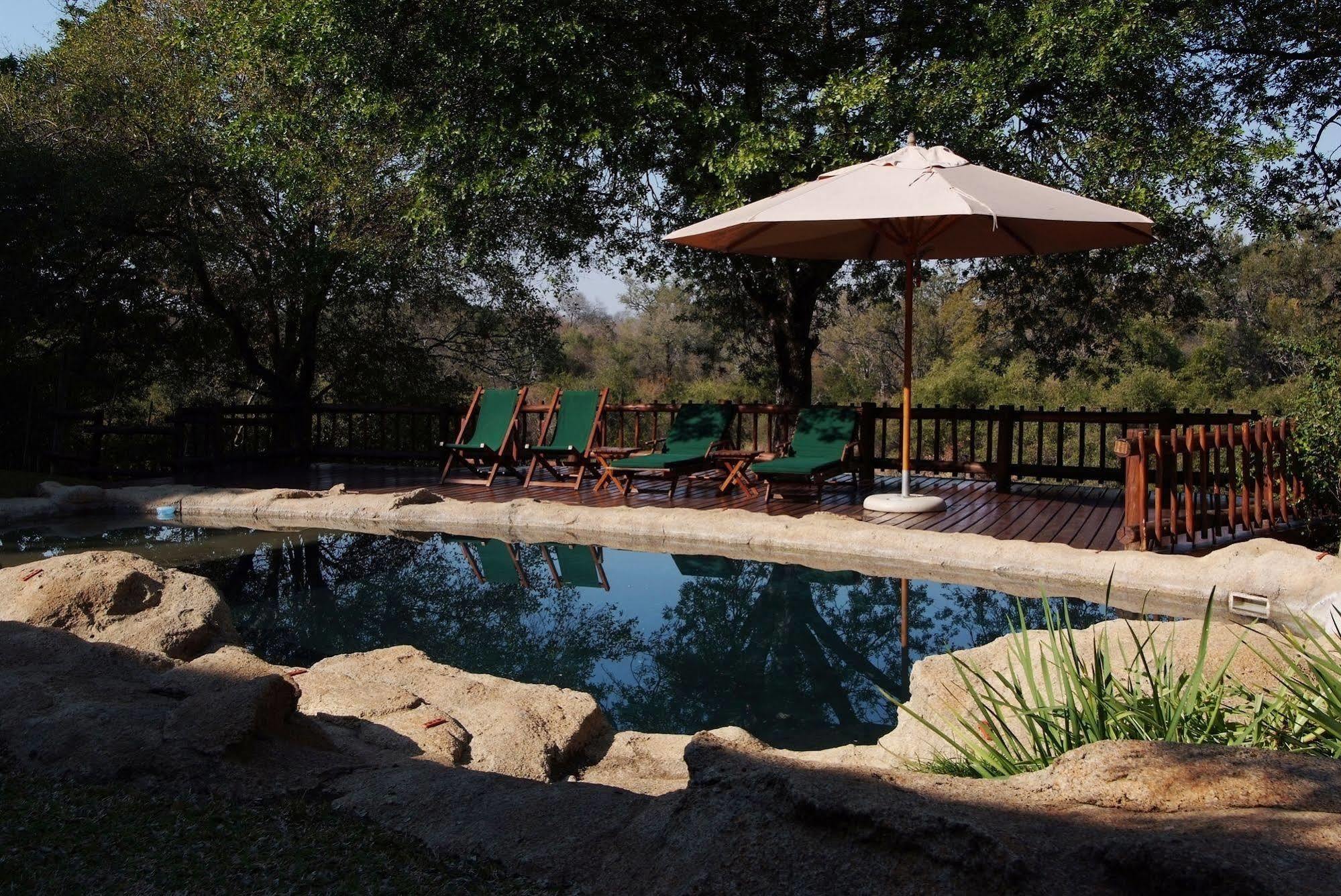 Indlovu River Lodge Karongwe Game Reserve Exterior photo