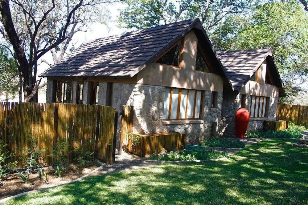 Indlovu River Lodge Karongwe Game Reserve Exterior photo